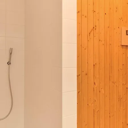 Adler D2 By Aa Homes Apartment